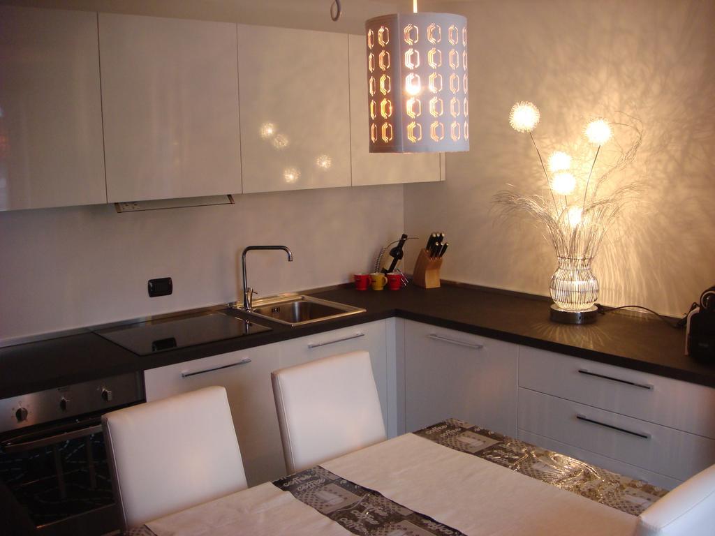 New Luxury Attic Santa Giulia Expo Milão Quarto foto